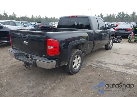2009 Chevrolet Silverado 1500 Lt z USA, uszkodzony, nr VIN 1GCEK29009Z259336